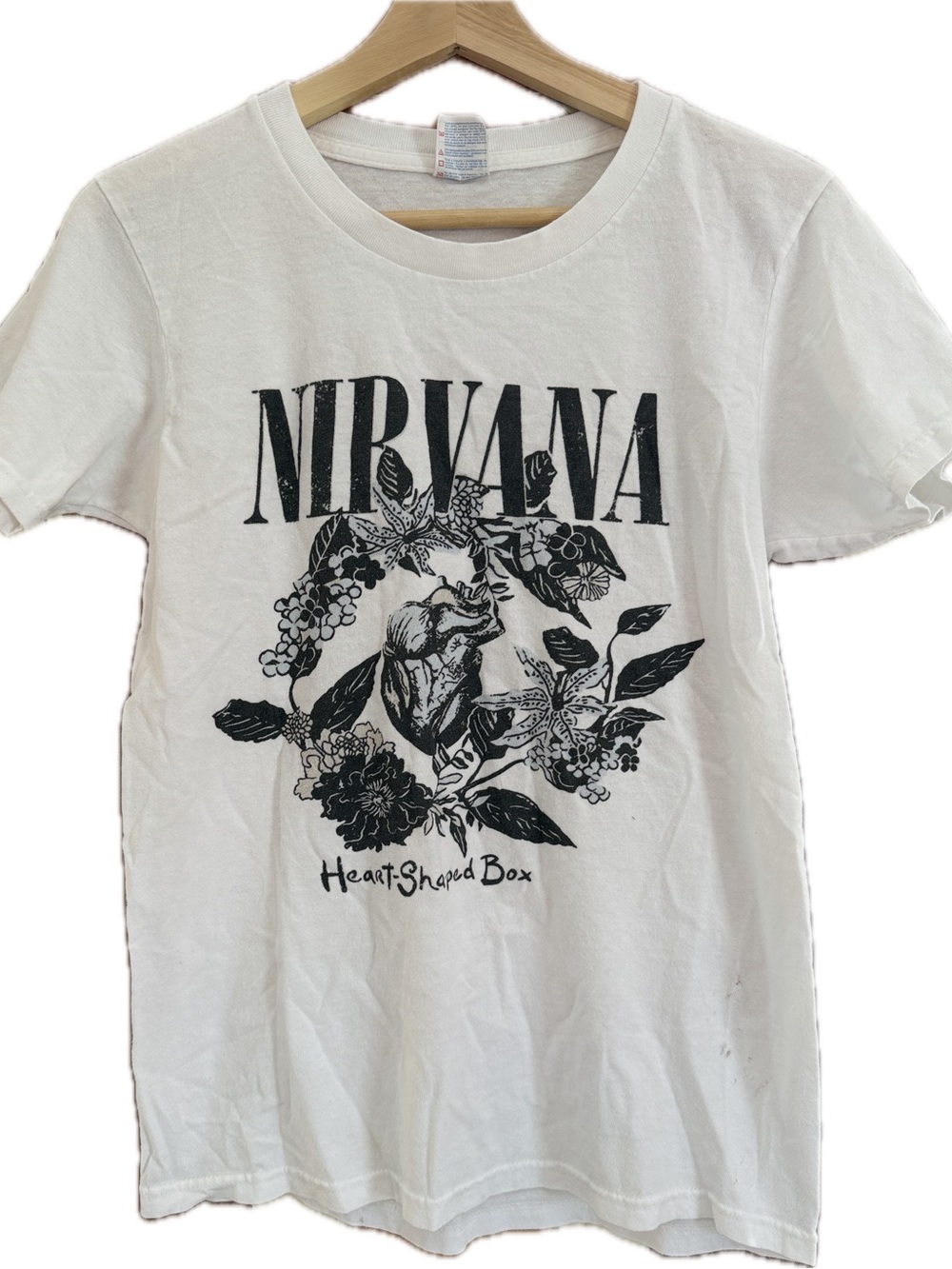 Nirvana Heart-Shaped Box Graphic Tee Size Small